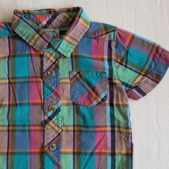 old navy colorful plaid cotton short sleeve button down shirt 18-24 months baby - Picture 2 of 5